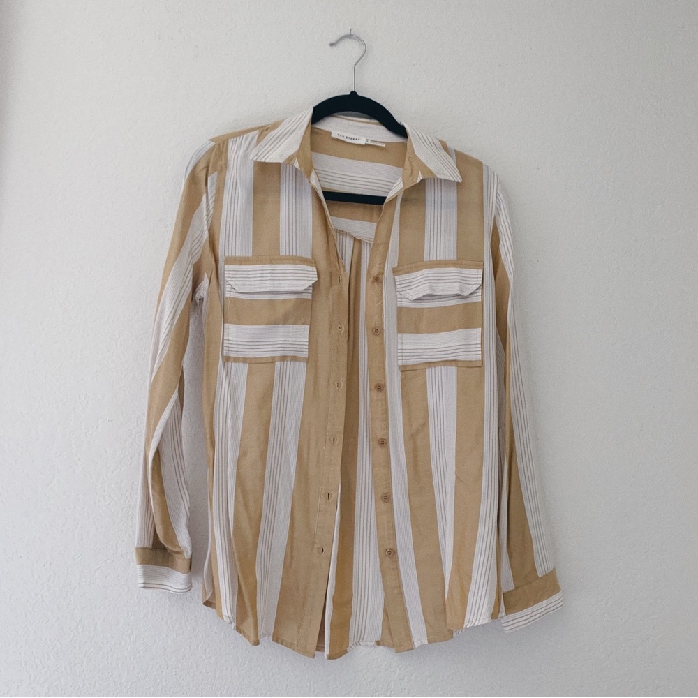 ❌SOLD❌retro striped button up long sleeve